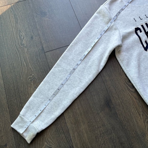 Chicago Sports Sweatshirt - Picture 11 of 13